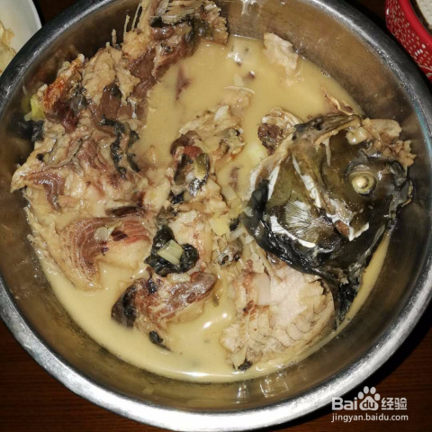 炖三道鳞鱼的做法