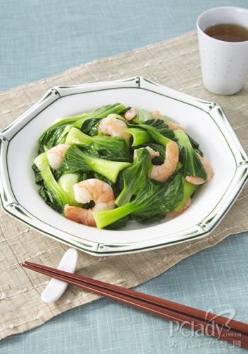莴笋炖豆腐干的营养美食之旅，家常菜肴的健康魅力
