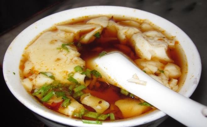 卤水豆腐脑，家常美味，营养健康的传统小吃