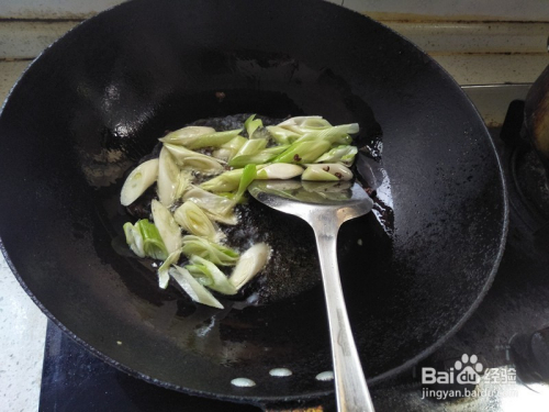 排骨烀饼豆角的家常做法