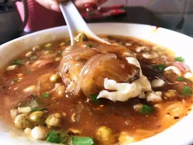 苕粉豆腐，家常美食的魅力与做法解析
