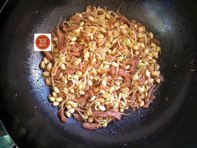 东北风味美食，辣炒花蚬子的魅力解析与制作指南