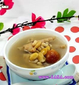鸡脚汤鱿鱼干的做法
