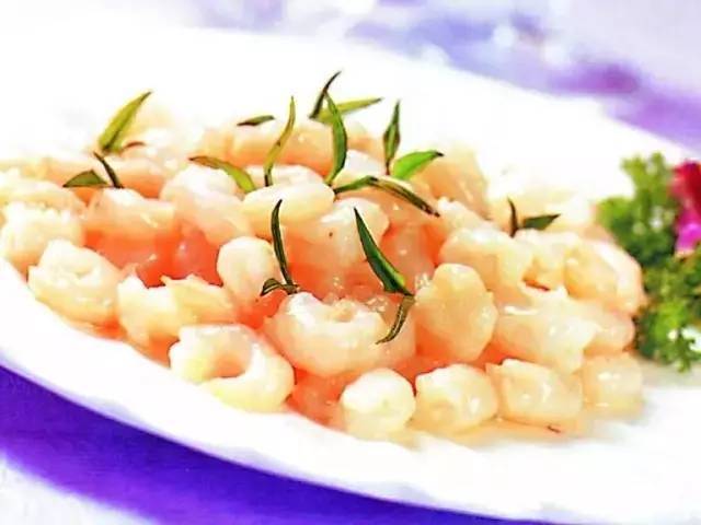 金汤鸡汁虾仁豆腐羹，鲜美滋补，温暖你的每一根味蕾