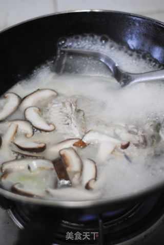 鱼肉末汤的做法