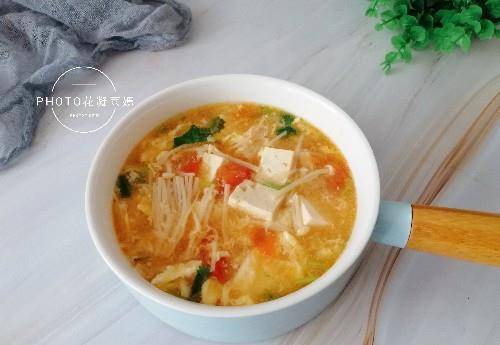 豆腐番茄鸡蛋汤，家常美味，滋养身心的小秘密