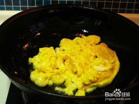 熟腌肉炒鸡蛋做法