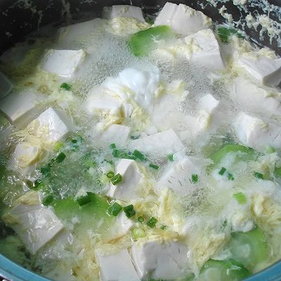 豆腐鸡蛋汤，家常美味，营养滋补的简单做法