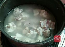 山东大芋头炖排骨的做法