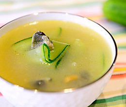 土豆皮蛋汤，家常美味，滋养身心