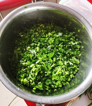 韭菜淋鸡蛋做法