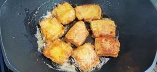 家常美食揭秘，烂肉炸豆腐的独特魅力与做法解析
