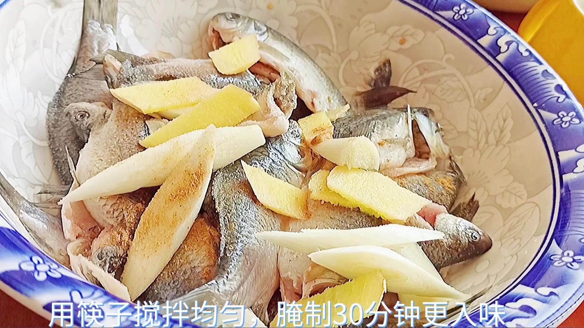 金黄酥脆，美味可口——炸蟹菇的制作秘诀大公开