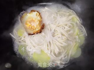 鸡蛋擦面的做法