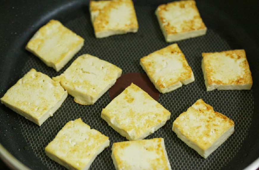 豆腐好咬的做法视频