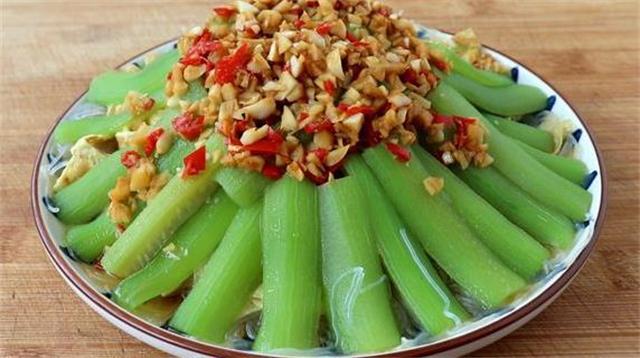 蜜豆炒鱼豆腐，鲜美口感，营养满分，家常美味新尝试