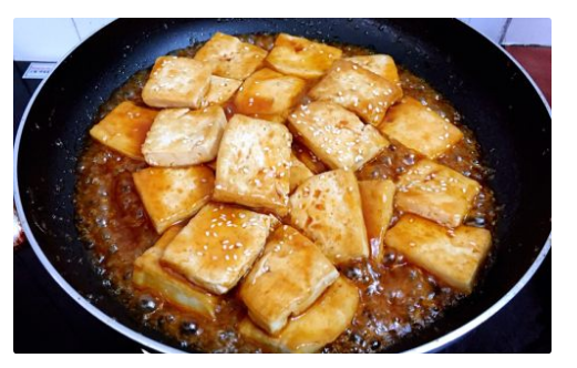 豆腐鸡蛋红腿的美食魅力，营养满分，简单易做，家常美味