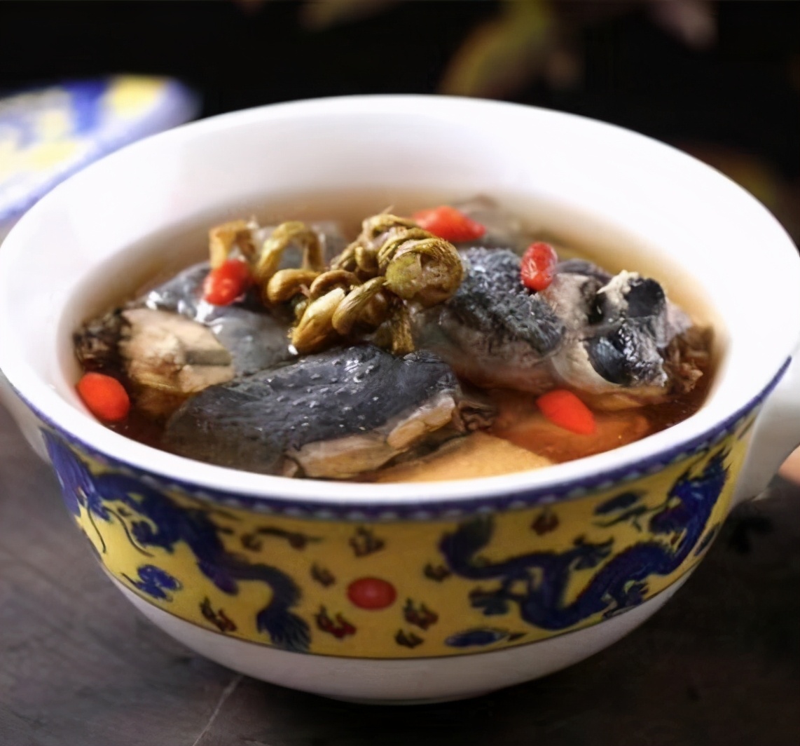 石斛鹿茸片汤的做法