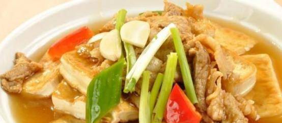 炒鱼香豆腐，家常美食中的美味与营养