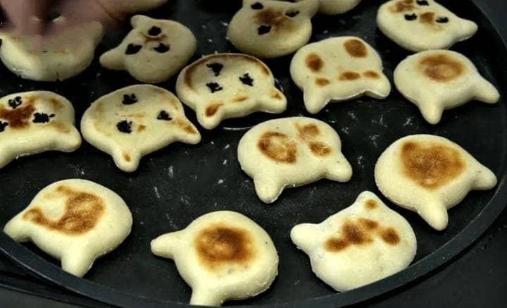 香蕉鸡蛋牛奶小饼做法