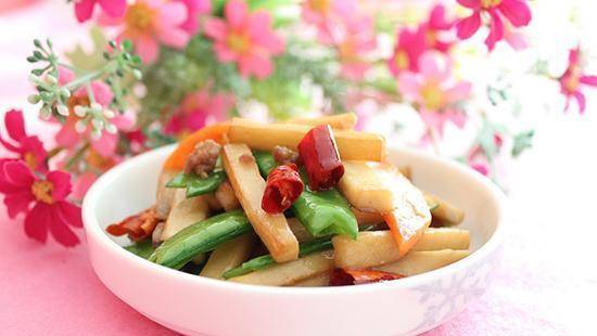 豆腐豌豆烧肉的做法大全