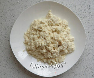 内脂豆腐调皮蛋，创意美食的惊喜搭配