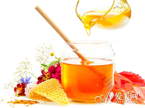 树叶豆腐蜂蜜水，自然的馈赠，养生的秘方