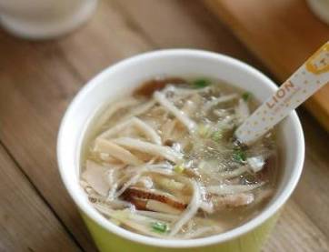 炖豆腐菌菇，滋养身心的一道美味佳肴