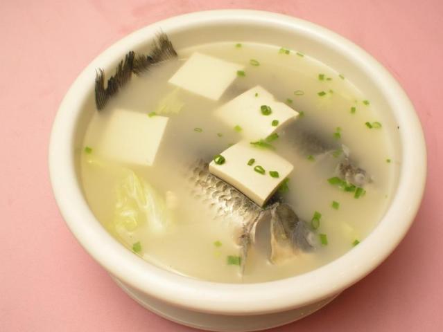 炖汤豆腐，滋养身心的一道家常美味