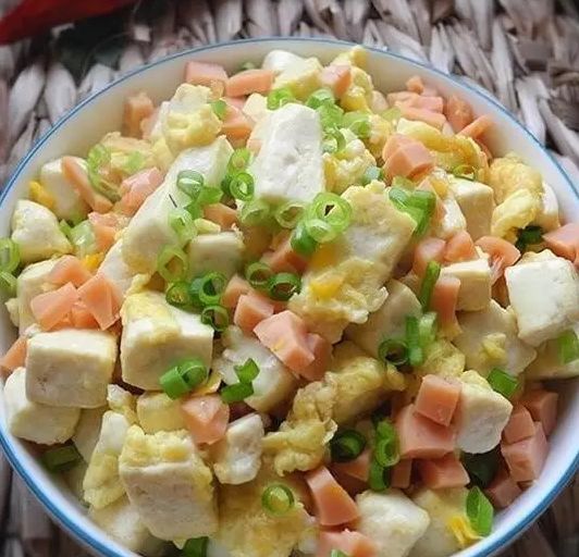 早餐大块豆腐，营养满分的健康之选