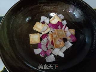 洋葱豆腐的做法家常