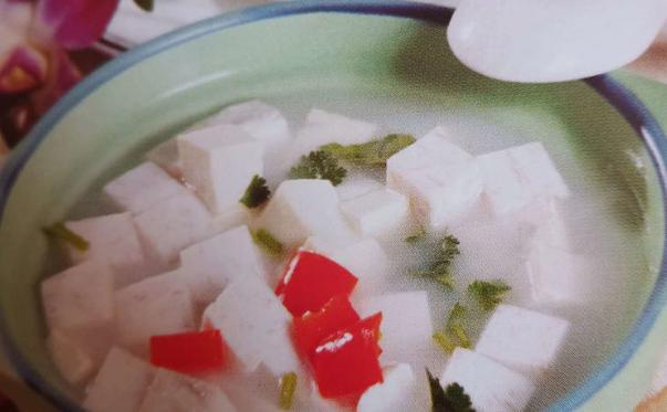 豆腐芋头最佳搭配，营养美味，简单易做，健康养生新选择