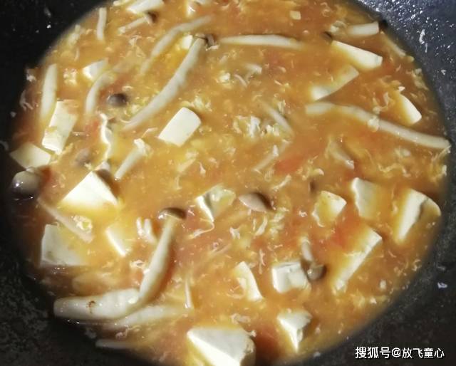 江鲢酸菜烧豆腐，酸爽开胃的家常美食