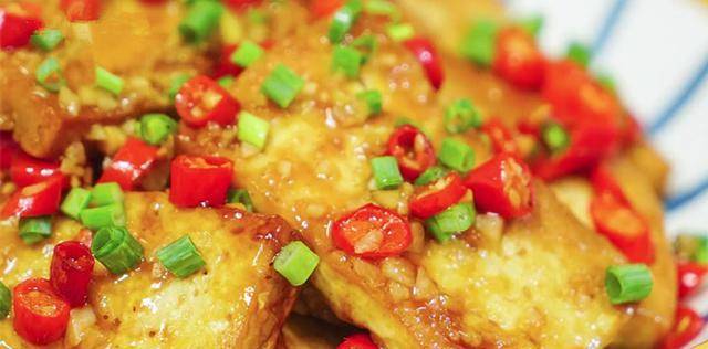 鲜辣菜炒豆腐，家常美味，营养健康一锅端