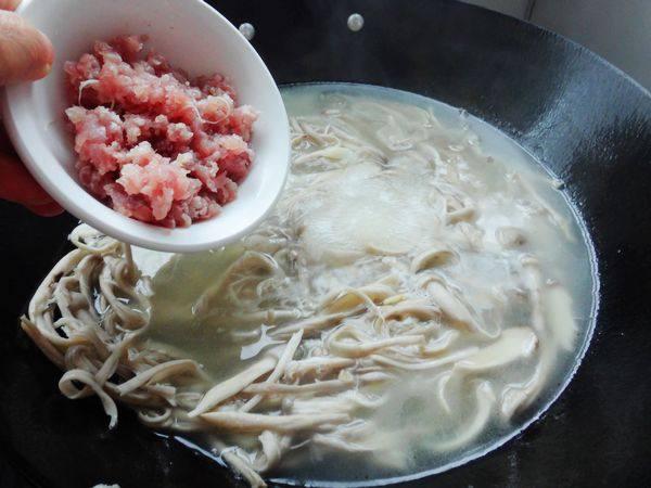 肉末汤卤面条的做法