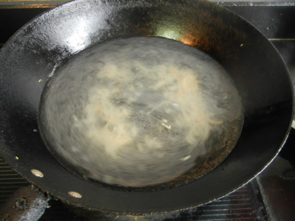 热汤馄饨的家常做法汤