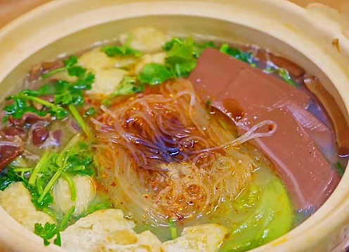 鸭血粉丝汤白汤的做法