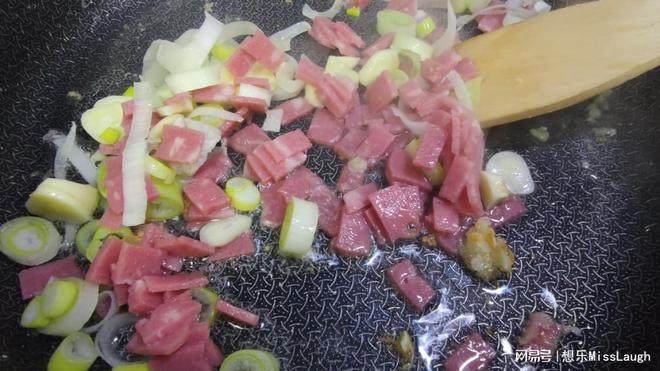 培根炒日本豆腐，美味与健康的完美融合