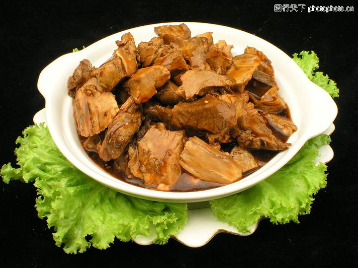 家常黄焖牛肉，醇香滋补的味蕾盛宴