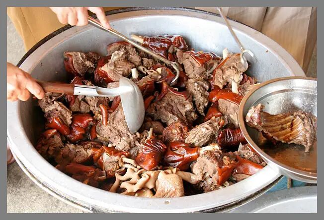 大蒜狗肉，美味与健康的双重盛宴