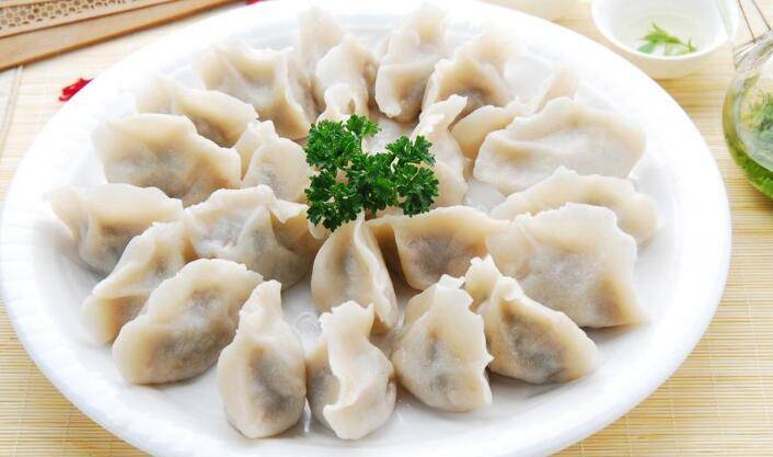 过年鸡蛋饺子做法作文