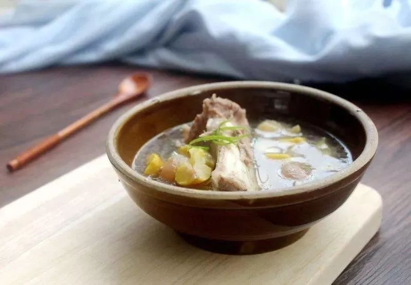羊骨头汤豆腐，滋补养生的美味佳肴