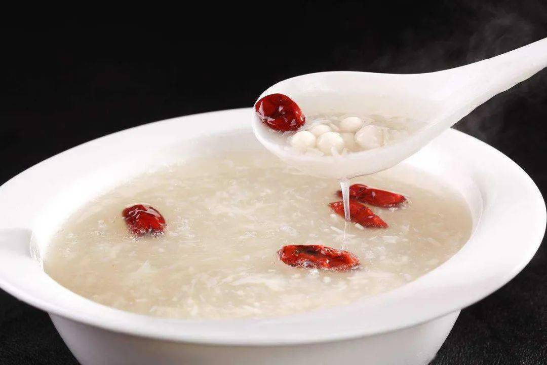 米酒酿豆腐奶茶，传统与创新的味蕾碰撞