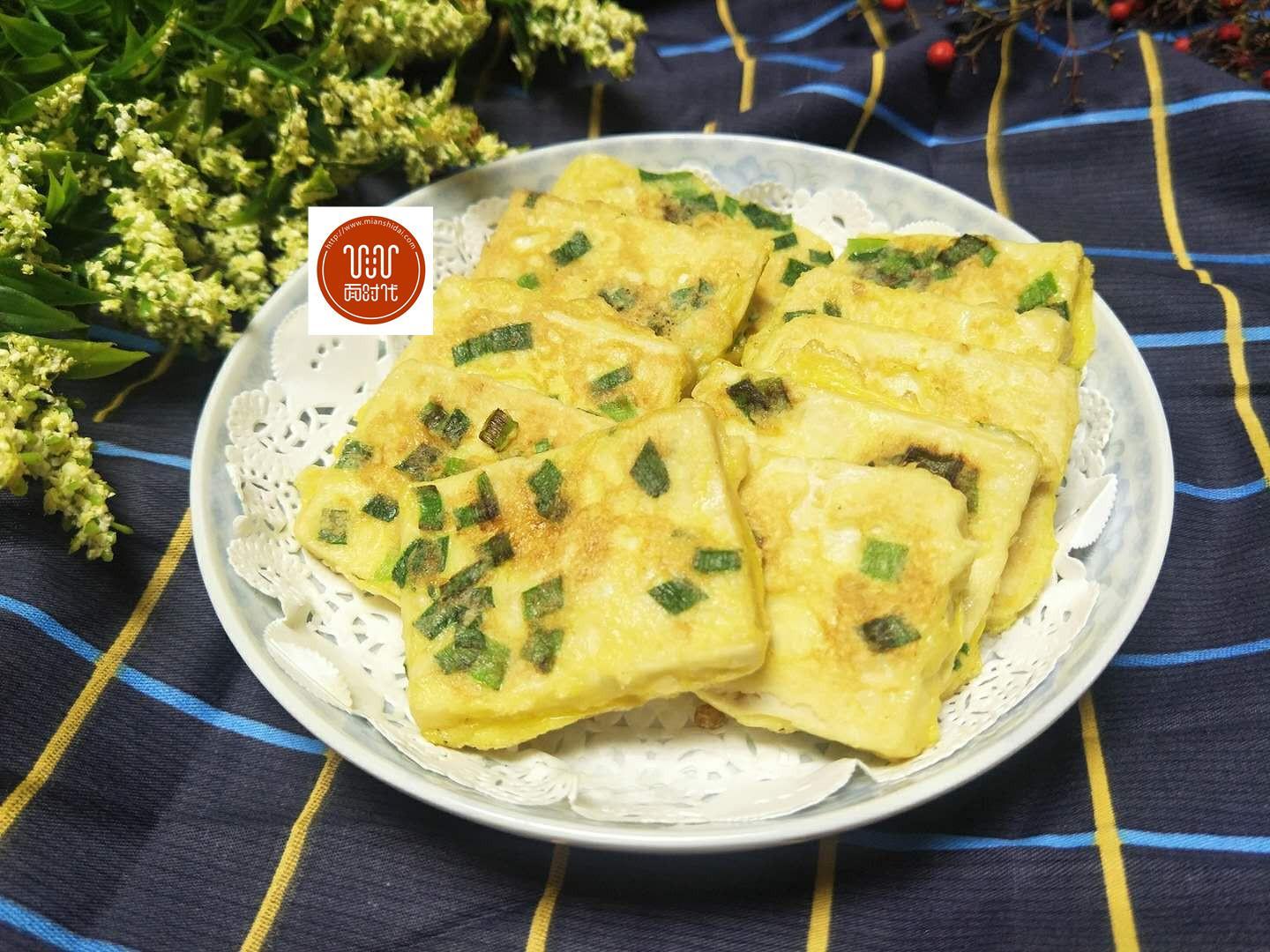 摊鸡蛋豆腐薄饼，家常美味，营养满分的小食记