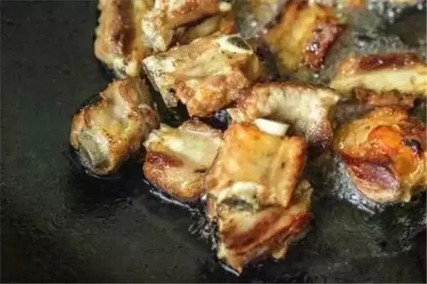 煎糖排骨的做法大全
