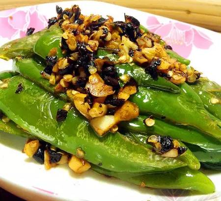 清真青椒干豆腐，家常美食的全新演绎