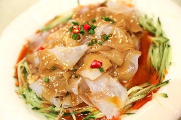炒面片最正宗，传统风味与现代烹饪的完美融合