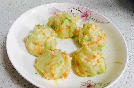 胡萝卜蔬菜豆腐，营养满分的家常美食制作攻略