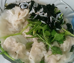 猪肉大虾混沌汤的做法