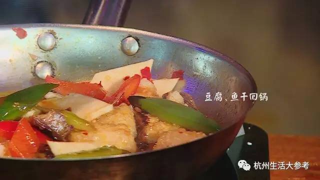 正宗草锅豆腐，传统美味与现代健康的交融
